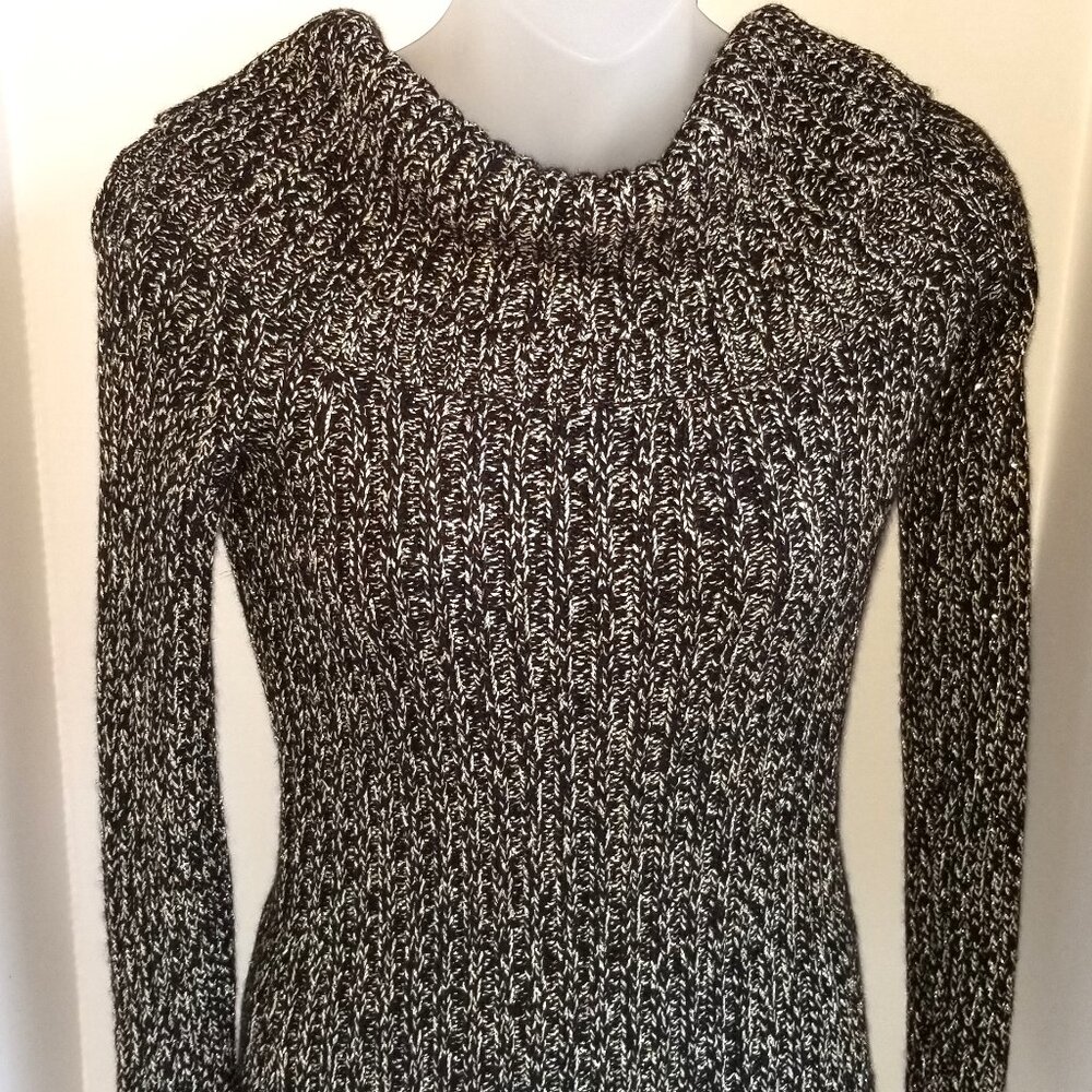 NWT MACYS INC Black Gold Shimmery Tight Fit Cowl Neck Top 7% Angora MEDIUM